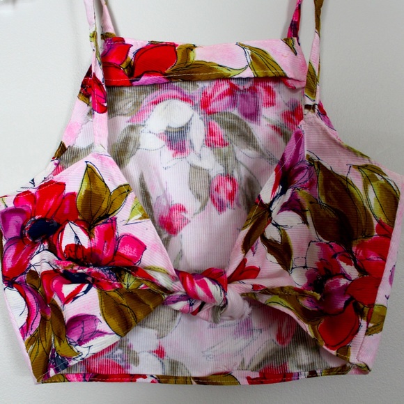 Flower Crop Top - Picture 2 of 3